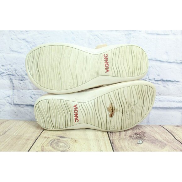 Vionic Wanda Tan Leather Slip-On Embossed Snake Flip Flop Sandals Size 7 Wide - Picture 9 of 9